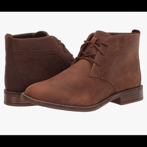 Clarks Leather Shoes Women’s 9.5